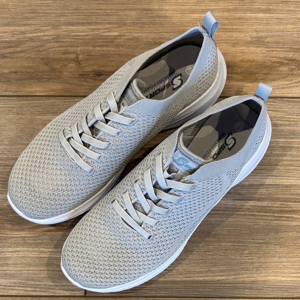 Skechers Women's Light Gray Knit Slip-On Sneakers